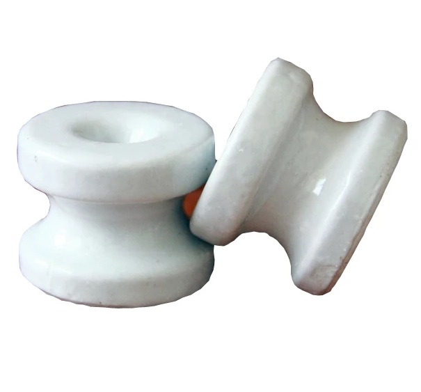 Aislador de Porcelana
