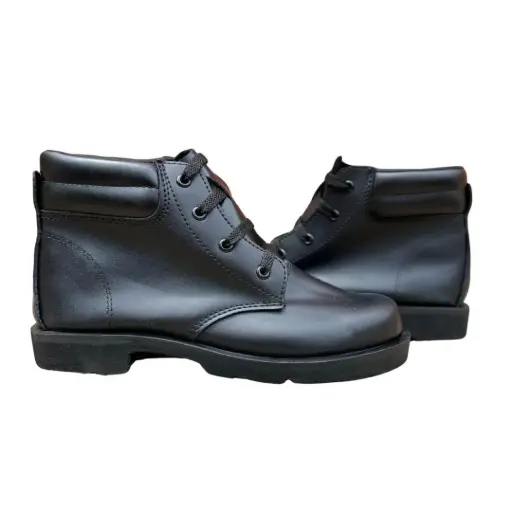 [6401101903771 - 12010526] Bota En Cuero Negra Sencilla